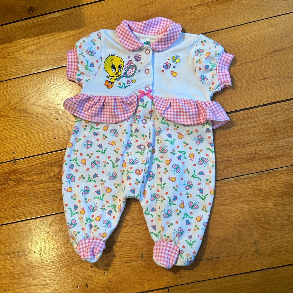 ✨SOLD✨Y2K Baby tweety bird